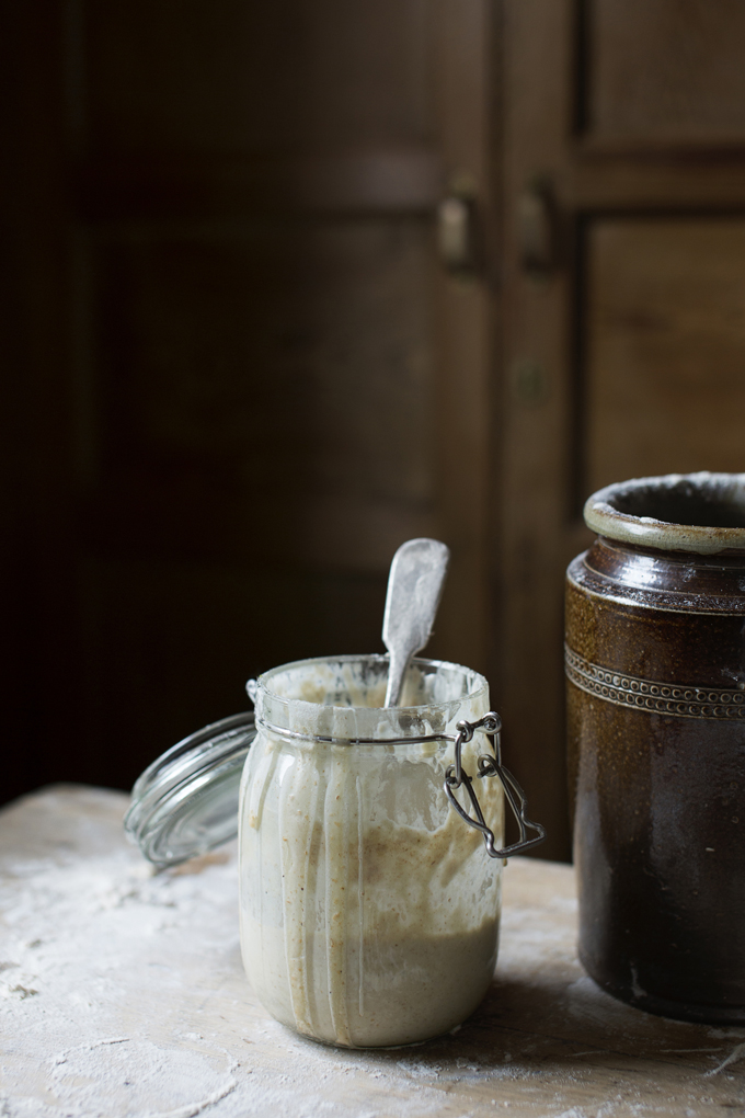 Starter in a jar how to fresh a new sourdough starter